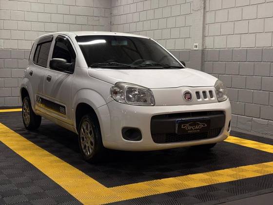 FIAT UNO 1.0 EVO VIVACE 8V FLEX 2P MANUAL FIAT UNO 1.0 EVO VIVACE 8V FLEX 2P MANUAL